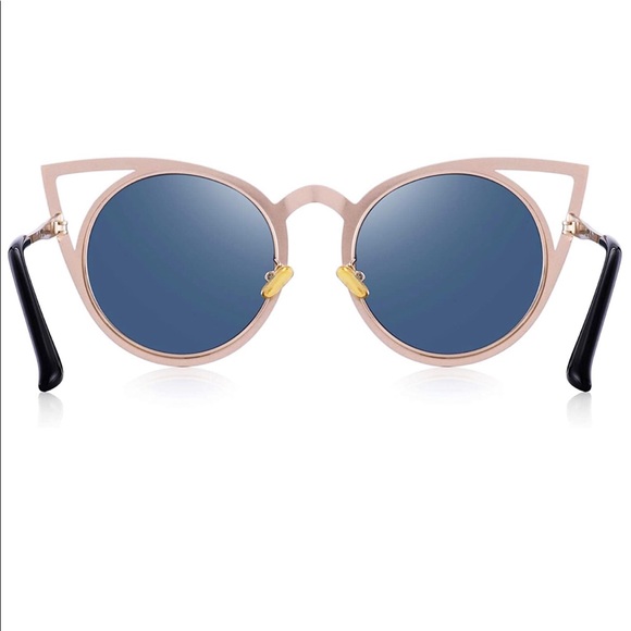 Rose Gold Mirror Cat Eye Sunglasses - Picture 4 of 5